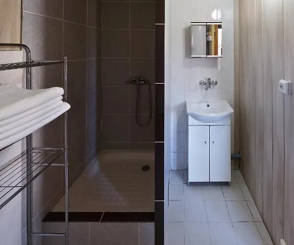 Sporthotel بيت خشبي *