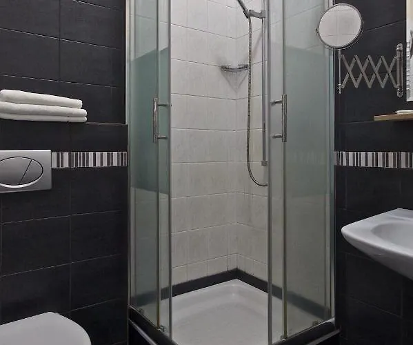 بيت خشبي Sporthotel *