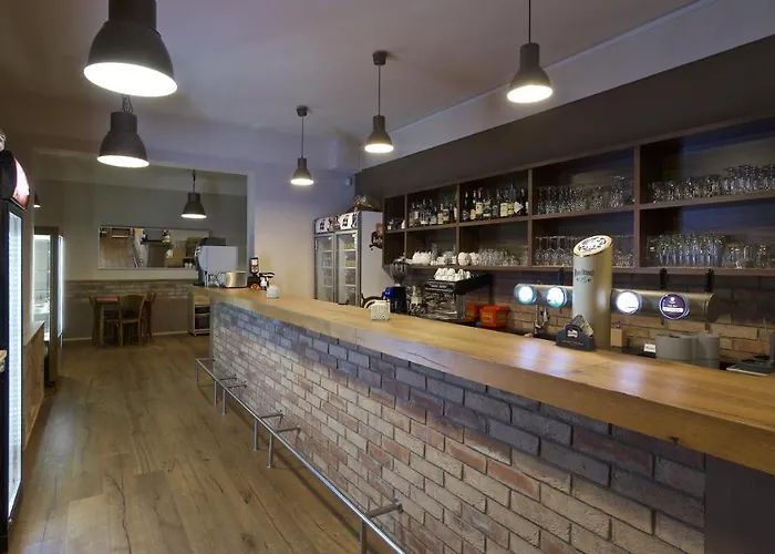 Sporthotel بيت خشبي Kácov