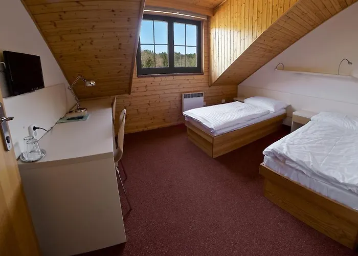 Sporthotel بيت خشبي Kácov