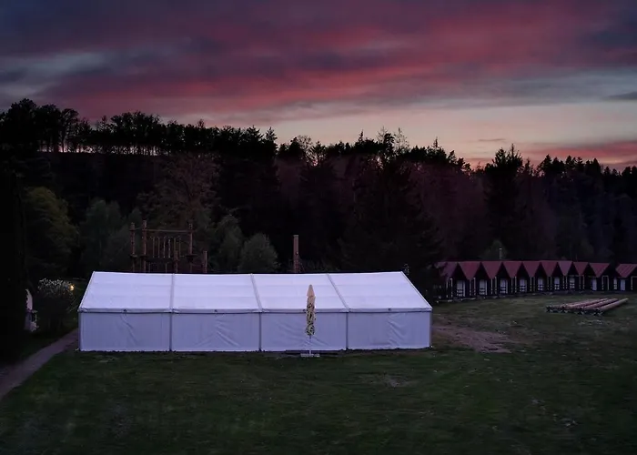 Sporthotel بيت خشبي Kácov